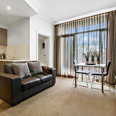Adelaide Dress Circle Apartments - Ward Street المظهر الخارجي الصورة