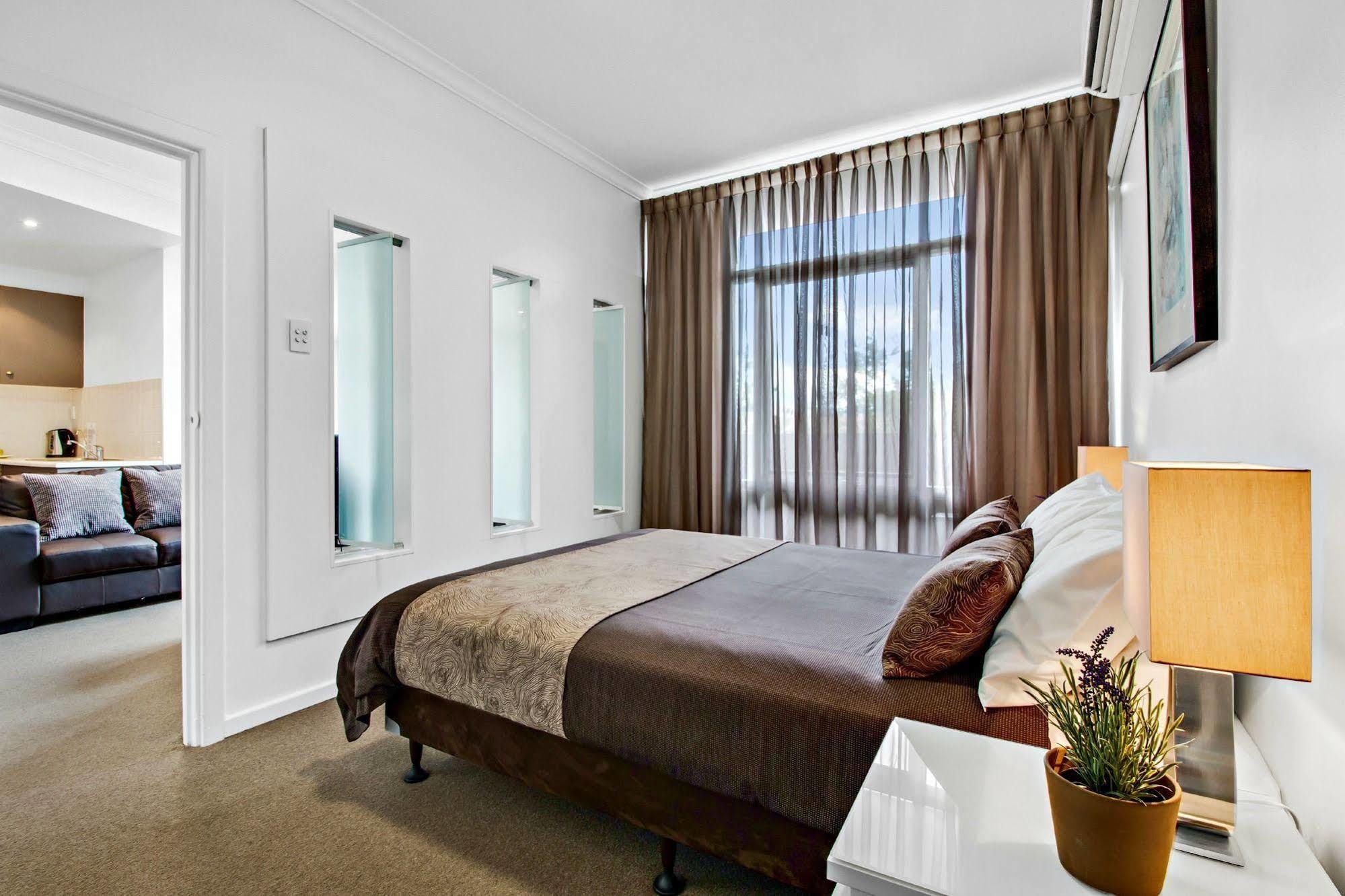 Adelaide Dress Circle Apartments - Ward Street المظهر الخارجي الصورة